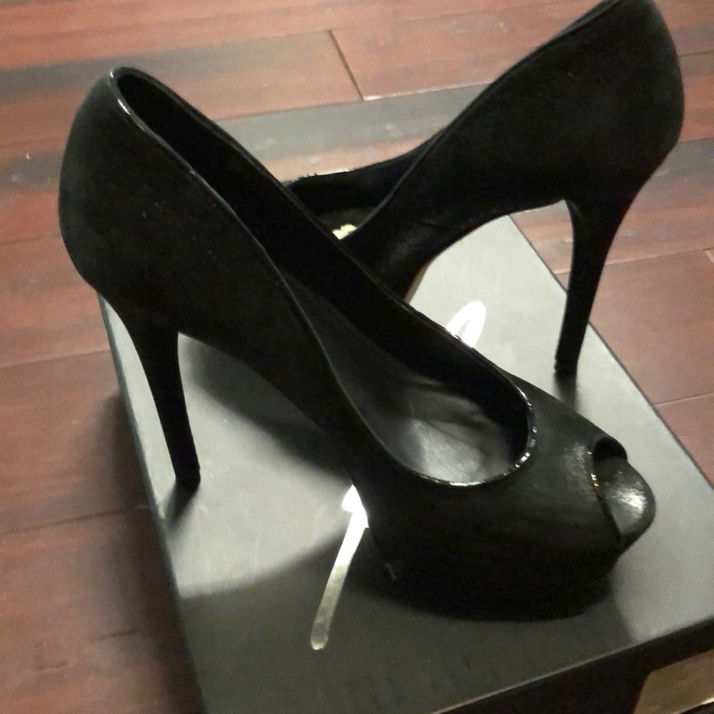 Brian Atwood peep toe heel